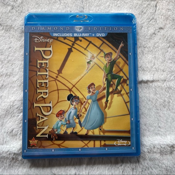Disney Blue-ray disc Collection 6 of them for a good price. - Picture 3 of 14